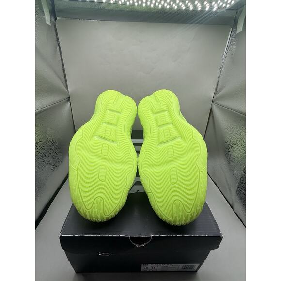 Authentic 2023 Adidas Dame 8 EXTPLY Lucid Lemon Basketball Men Size 10 Brand New
